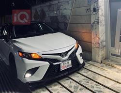 تۆیۆتا کامری